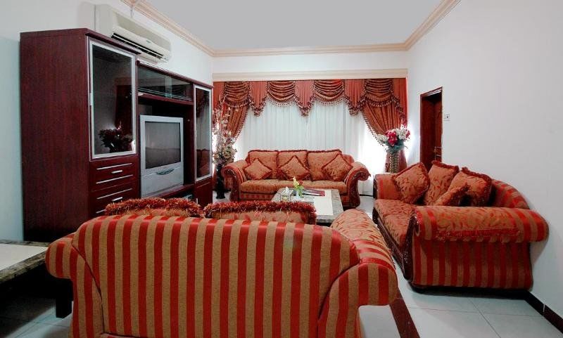 Diamond 1 Hotel Доха Екстериор снимка