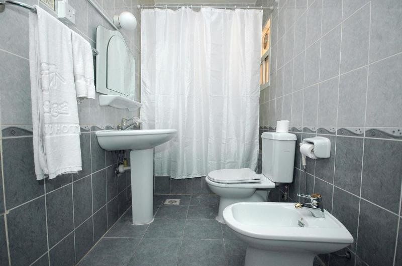 Diamond 1 Hotel Доха Екстериор снимка